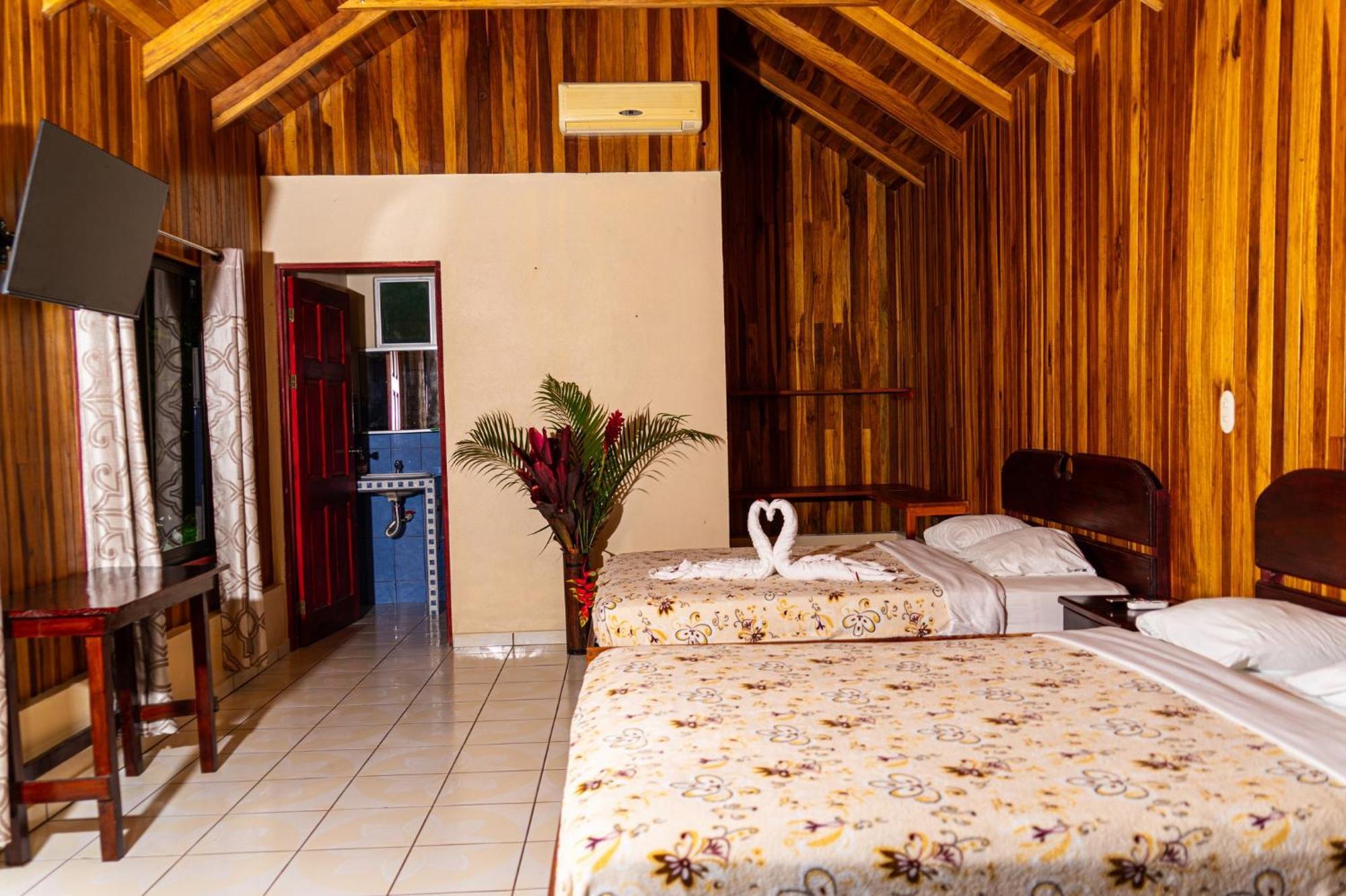 Selvita Lodge Arenal La Fortuna Buitenkant foto