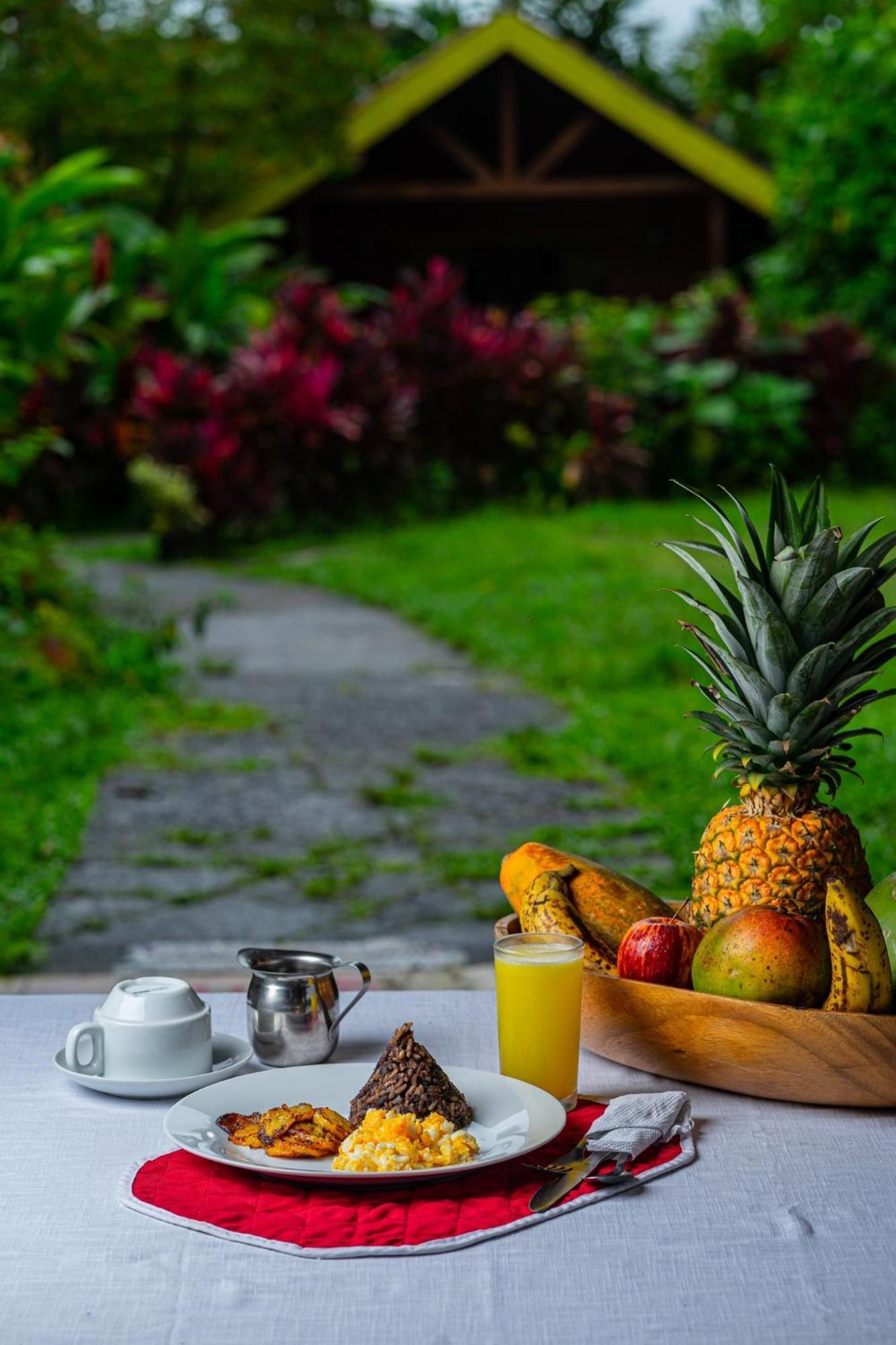 Selvita Lodge Arenal La Fortuna Buitenkant foto